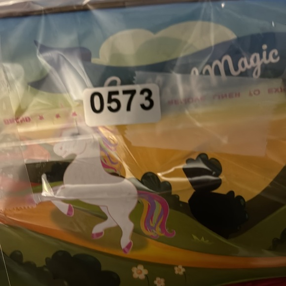 Magical Kingdom Unicorn Figurines 6 Pack - Picture 9 of 9